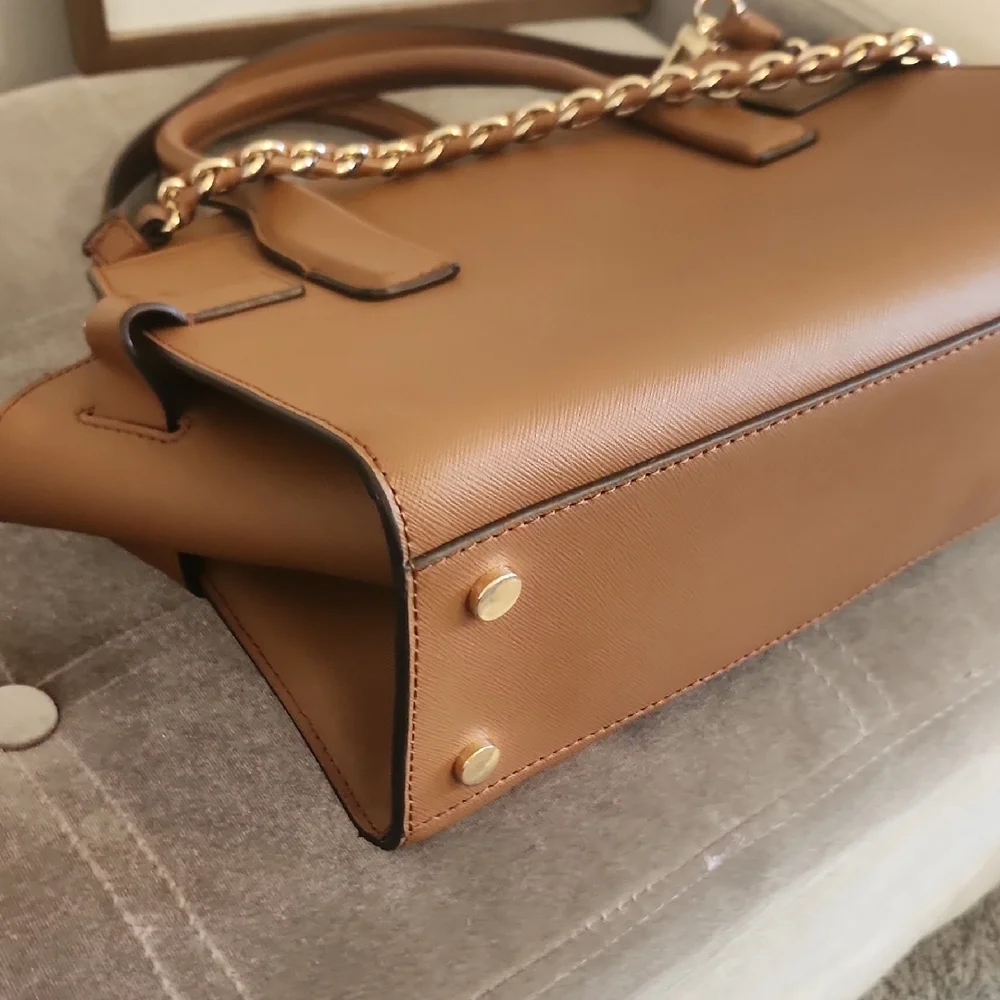 Michael Kors Carmen Tote - Picture 13 of 16